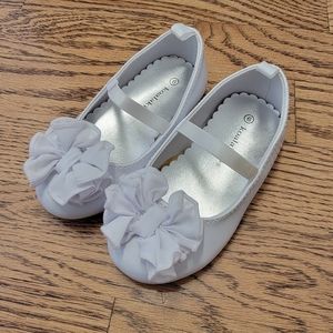 Koala Kids White Shoes